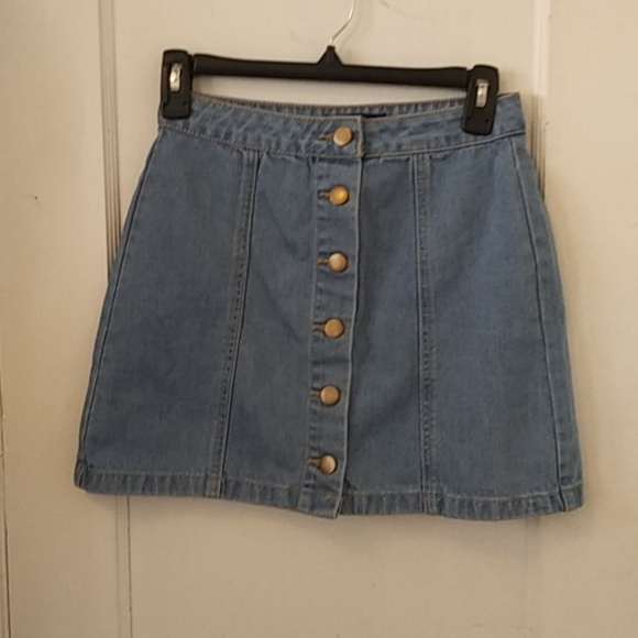 Forever 21 Dresses & Skirts - New! Forever 21 Denim Button Front Skirt